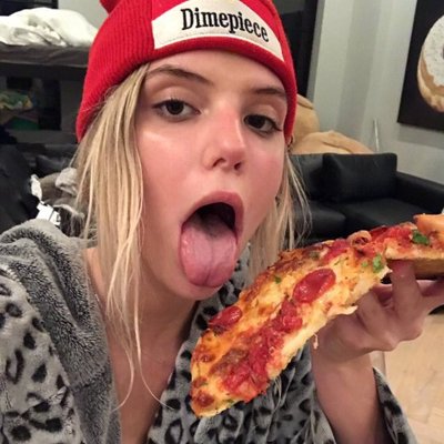 Profile Picture of A  🌞 (@cloutgangs) on Twitter