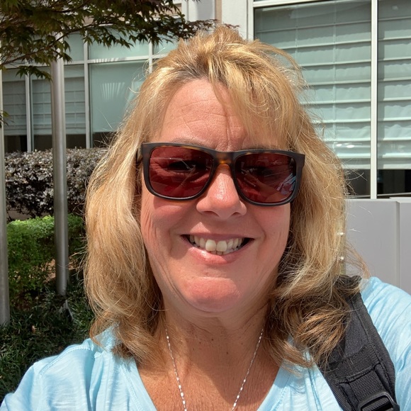 Profile Picture of Christine Hattervig (@chrishatt) on Poshmark