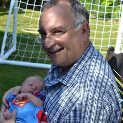 Profile Picture of Roger Colin King (@RogerColinKing) on Twitter