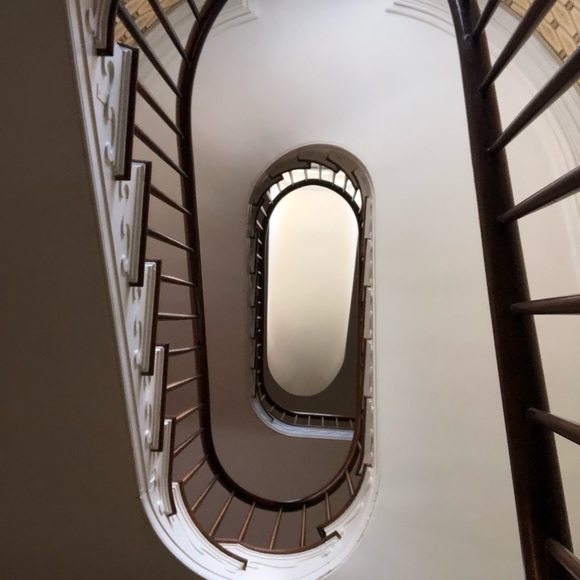 Profile Picture of Dee Bean (@kebbre41) on Poshmark