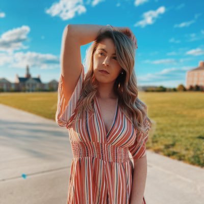 Profile Photo of  ☀ERIN ☀ (@erin_noel44) on Twitter