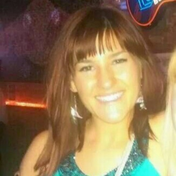 Profile Picture of Gabrielle Glaski (@gabriellerose7) on Poshmark