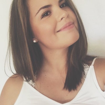 Profile Picture of Carmyn Pease (@CarmynJulia) on Twitter