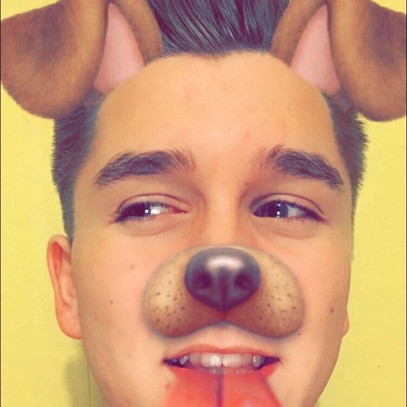 Profile Picture of Muhamed Ramic (@ramic15) on Poshmark