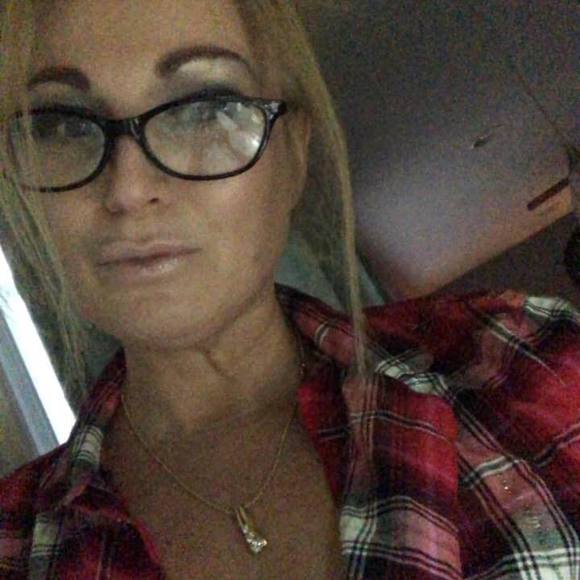 Profile Picture of Anna Madgey (@amadgey) on Poshmark