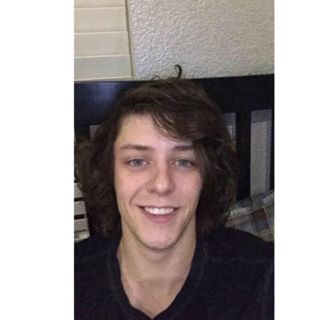 Profile Picture of Drew Ashby (@drewbenashben) on Facebook