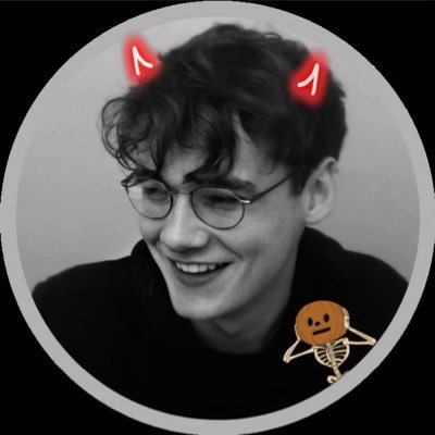 Profile Picture of Daisy ♡︎'s Wiblur (@SALIN3S0LUTI0N) on Twitter