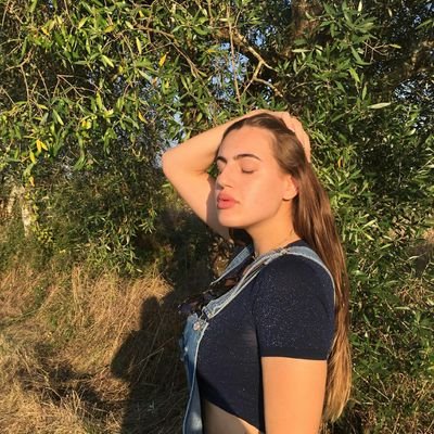 Profile Picture of Alice De Menezes Brito (@16crazy_unicorn) on Twitter