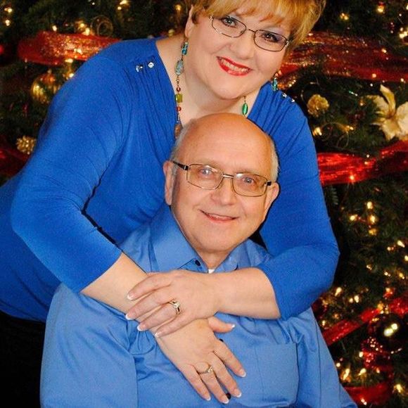 Melissa Rzeszutek - Poshmark Profile Picture of Melissa Rzeszutek (@ednlissy) on Poshmark