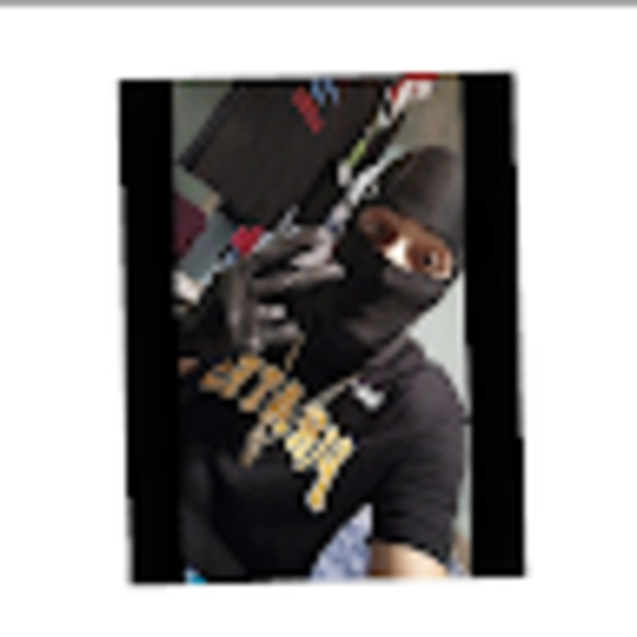 Profile Picture of Ray Rivera (@rvyrvy) on Poshmark