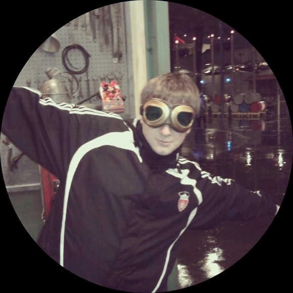 Profile Picture of Grant Bateman (@grbateman) on Poshmark