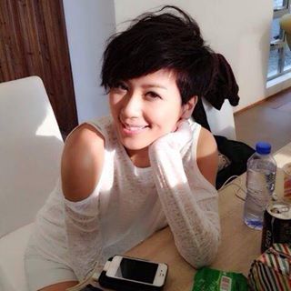Profile Picture of Jen Ling (Angela Baby) (@roseling.ling.5) on Facebook
