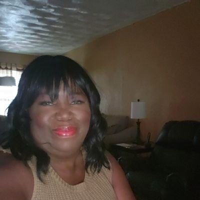 Profile Picture of Stacy Holloway (@ladymystique08) on Twitter