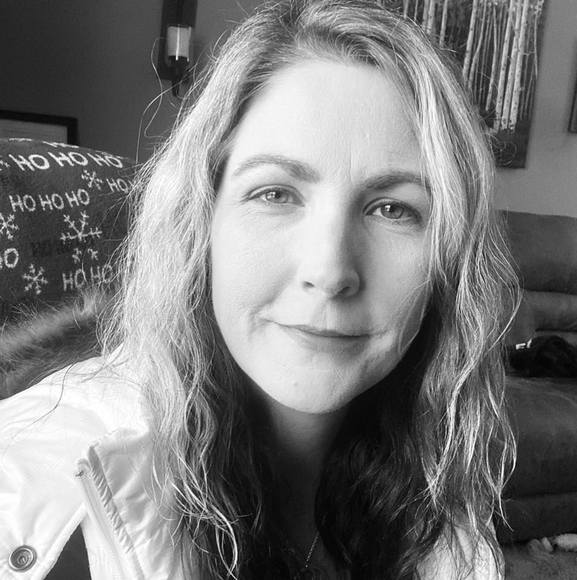 Janel Bechel - Poshmark Profile Picture of Janel Bechel (@janelbechel) on Poshmark