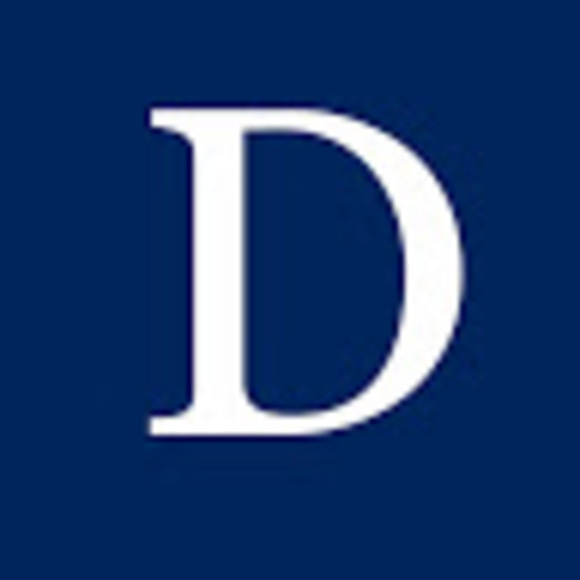 Profile Picture of Debra Hornbecker (@debrahornbecker) on Poshmark