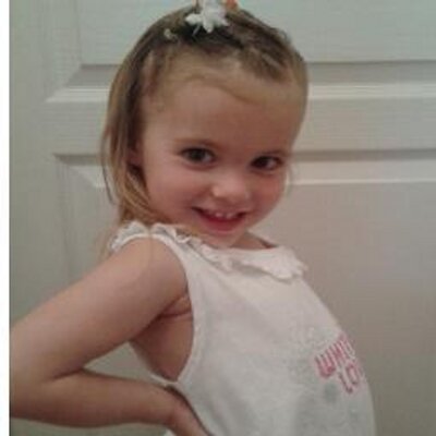 Profile Picture of Princesse Crystal (@CrystalCharrier) on Twitter