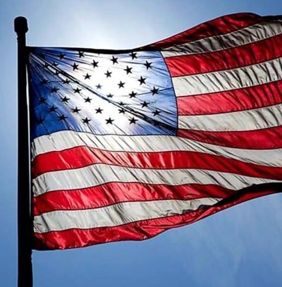 Profile Picture of Zoi Giannakopoulos (@zgiannakopoulos) on Poshmark