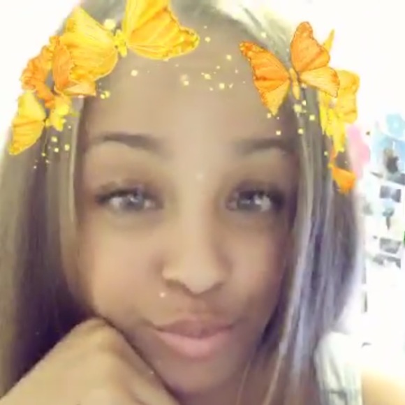 Profile Picture of Jazmine Thomas (@missthms16) on Poshmark