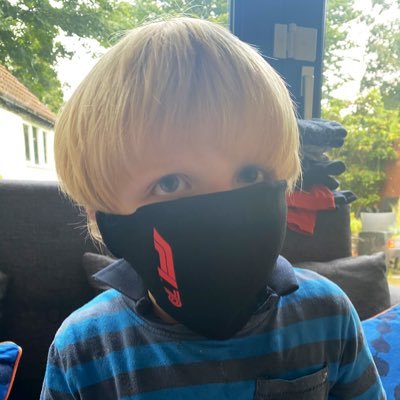 Profile Picture of 🚘James Ragan (@jamesraganUK) on Twitter