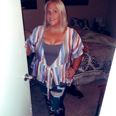 Profile Picture of Lisa Tutor (@pa_oneday1) on Twitter