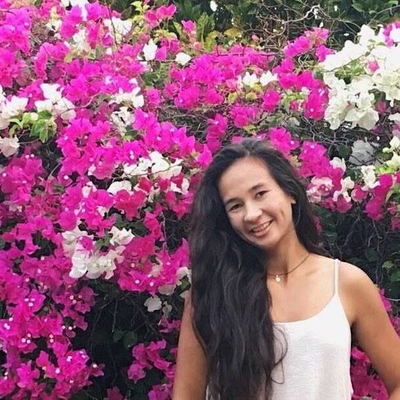 Profile Picture of Kelsi Ikeda (@kelsiikeda23) on Poshmark