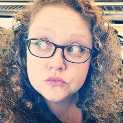 Profile Picture of Angie (@@AngieLynchipoo) on Twitter