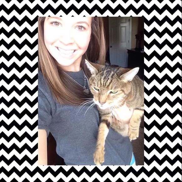 Profile Picture of Savannah Jackson (@jacksons2) on Poshmark