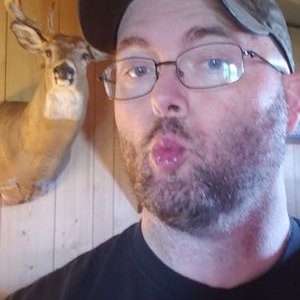 Profile Picture of David Powders (@david_powders) on Twitter