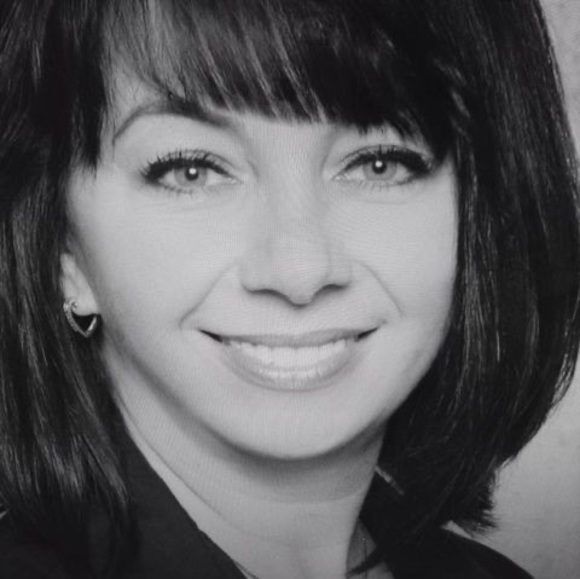 Profile Picture of Julia Pugliese (@jkfrwl) on Poshmark