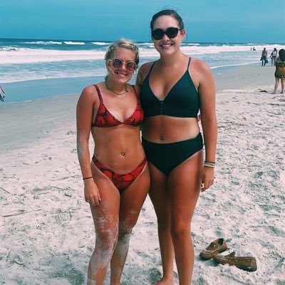 Profile Picture of Brandie Field (@BR4NDI3FI3LD) on Twitter