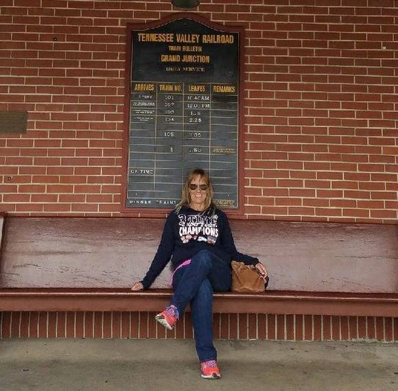 Cindy Gall - Poshmark Profile Picture of Cindy Gall (@cindygall) on Poshmark