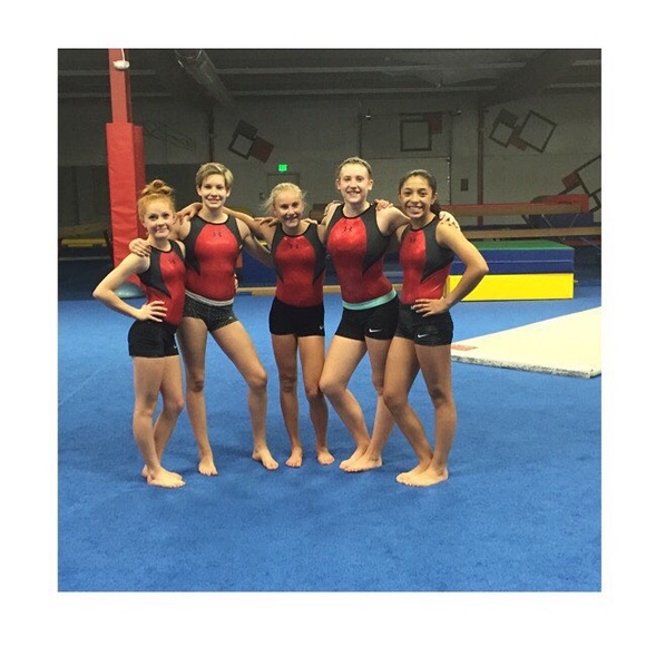 Profile Picture of Destiny Levin (@destiny_levin) on Poshmark