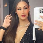 Profile Picture of Aline Rocha (@alinerocham_) on Instagram