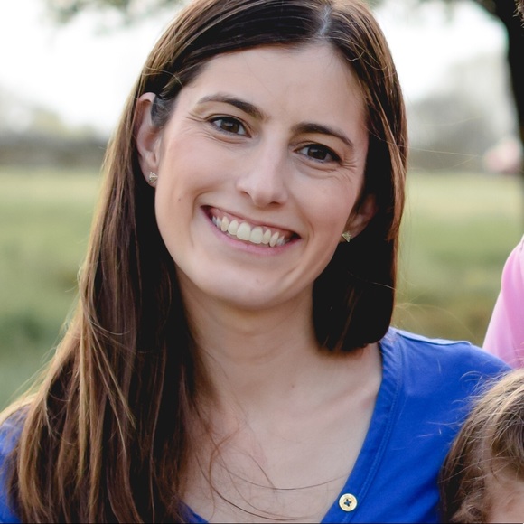 Profile Picture of Michele Heath (@fenskemm) on Poshmark