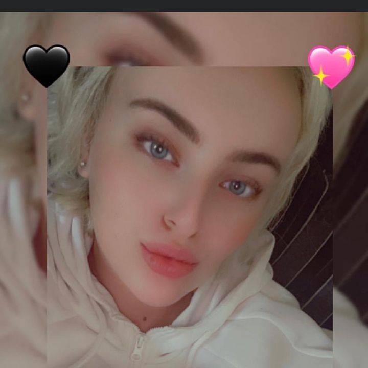 Profile Picture of Rosanna Demi Wallace (@rosannademiwallacex2) on Tiktok