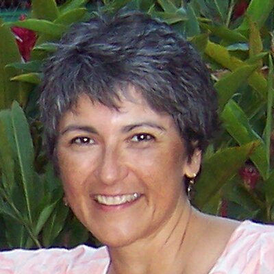Profile Picture of Kim Scott (@solarandapples) on Twitter