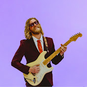 Profile Picture of Allen Stone (@AllenStoneMusic) on Youtube