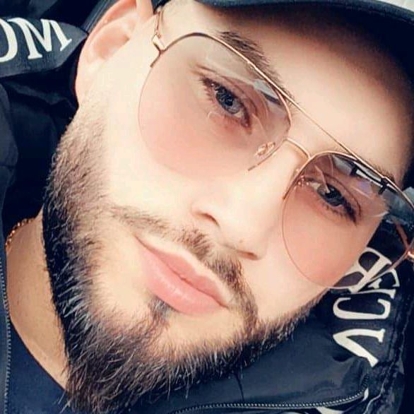 Profile Picture of Alex Catalin (@allexxxxxxxxxx) on Tiktok