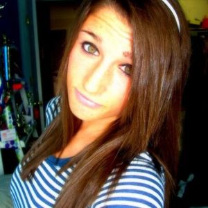 Profile Picture of Brittany Murdock (@caseylovesbeeerit) on Myspace