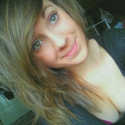 Profile Picture of Daisy Lawrence (@@DaisyDukexx) on Twitter