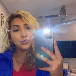 Profile Picture of Vanessa Mendoza (@vanessa_mendoza) on Instagram