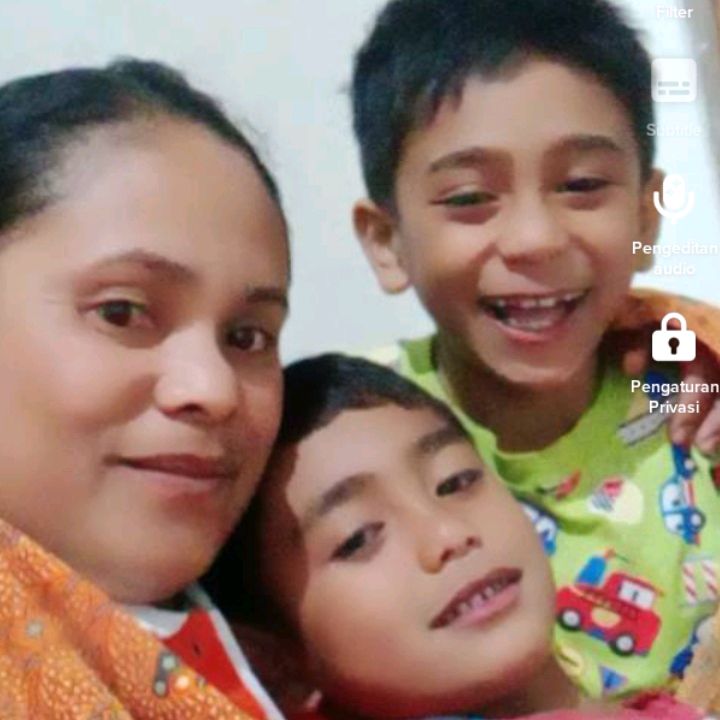 Profile Picture of Mario Julian (@elfridajulian) on Tiktok
