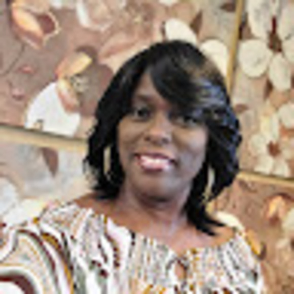 Profile Picture of Rhonda Denmon (@rhondadenmon) on Poshmark