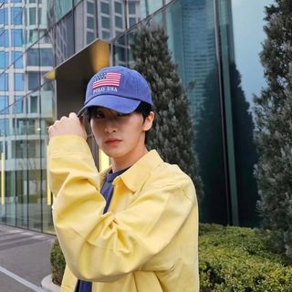 Profile Picture of ✴ MARK LEE |[마크]| NCT✴ (@marklee._.nctbabylion) on Instagram