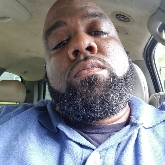 Caesar Chiver - Poshmark Profile Picture of Caesar Chiver (@caesarghost) on Poshmark