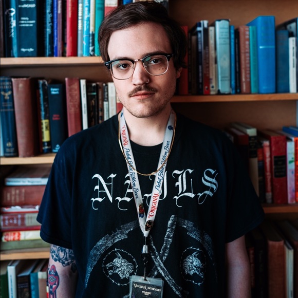 Profile Picture of Justin Slaughter (@slaughterstatus) on Poshmark