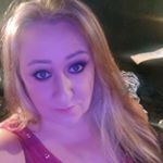 Profile Picture of Robin Evenson (@referheadedwoman) on Instagram