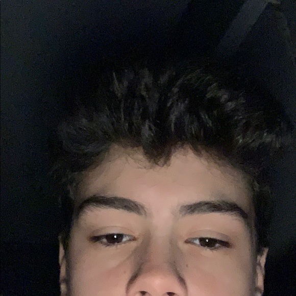 Profile Picture of David Bodea (@davidbodea) on Poshmark