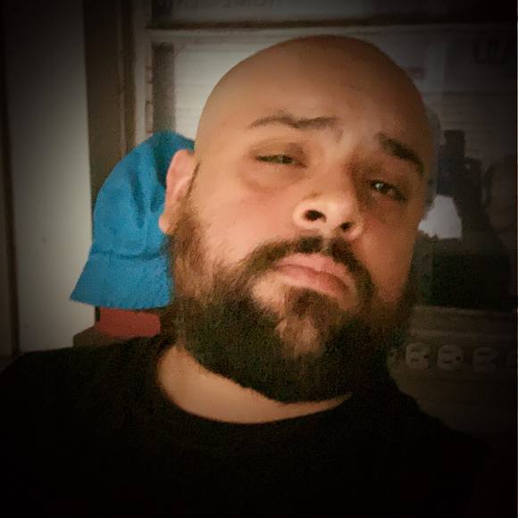 Profile Picture of Cesar Plascencia (@cplascencia90) on Poshmark