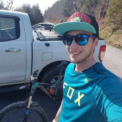 Profile Picture of Mark Farrington (@MarkFazz93) on Twitter